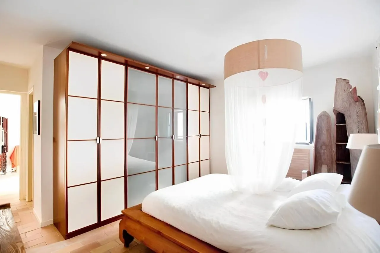 Apartament Exclusive Apt With Stunning Patio In The Center Sewilla