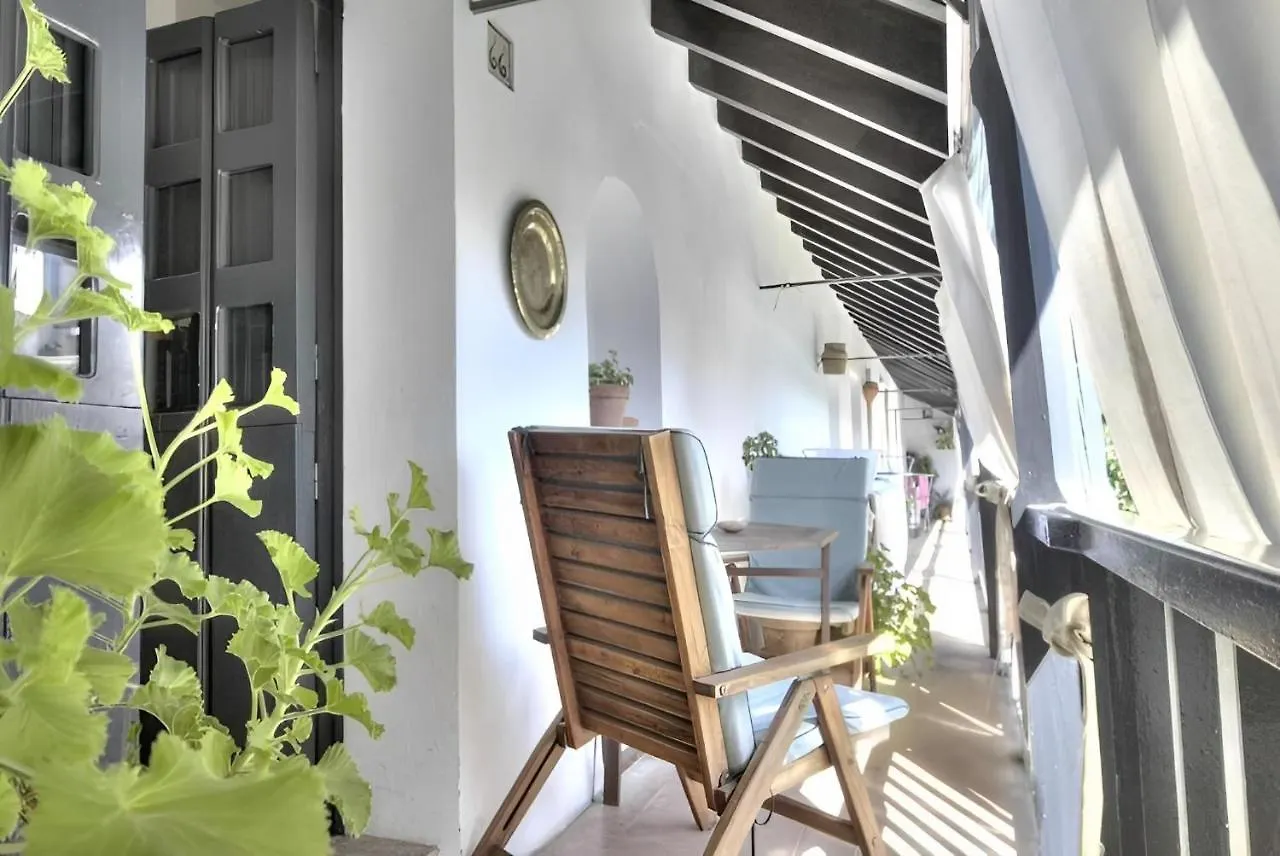 Exclusive Apt With Stunning Patio In The Center Seville Apartment